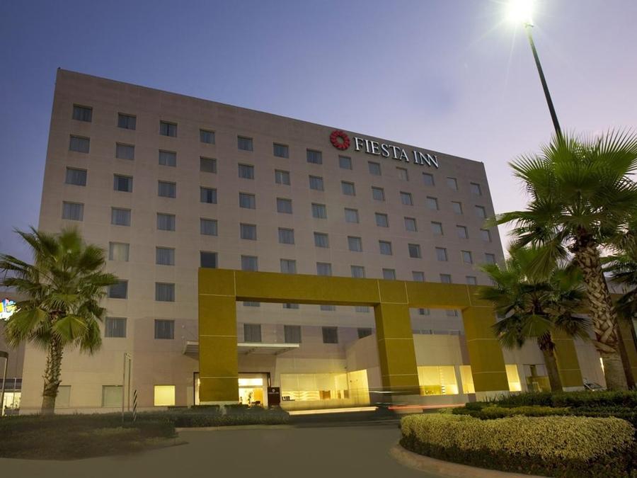 Fiesta Inn テピク エクステリア 写真